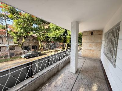 Casa de 5 alcobas en venta en Calasanz, Medellín, 273 m² · foto 18 de 20