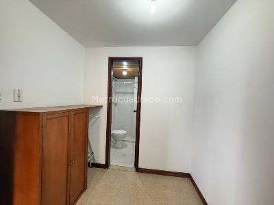 Apartamento de 3 alcobas en venta en La Concha, Medellín, 136 m² · foto 4 de 20