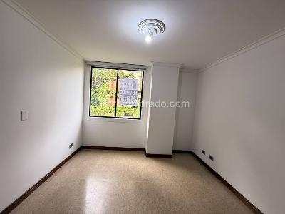 Apartamento de 3 alcobas en venta en La Concha, Medellín, 136 m² · foto 18 de 20