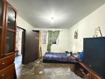 Casa de 3 alcobas en venta en Castilla, Medellín, 190 m² · foto 12 de 16