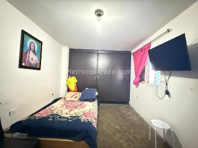 Casa de 3 alcobas en venta en Castilla, Medellín, 190 m² · foto 14 de 16