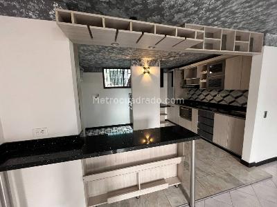 Apartamento de 3 alcobas en arriendo en La America, Medellín, 124 m² · foto 2 de 18