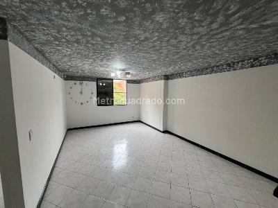 Apartamento de 3 alcobas en arriendo en La America, Medellín, 124 m² · foto 4 de 18
