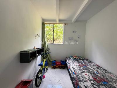 Apartamento de 3 alcobas en venta en Serramonte, Bello, 55 m² · foto 13 de 18