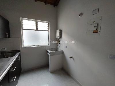 Apartamento en venta en Viviendas Del Sur, Itagüí · foto 4 de 13