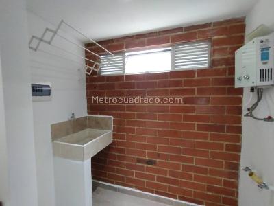 Apartaestudio en arriendo en Alto De Las Flores, Sabaneta · foto 5 de 7