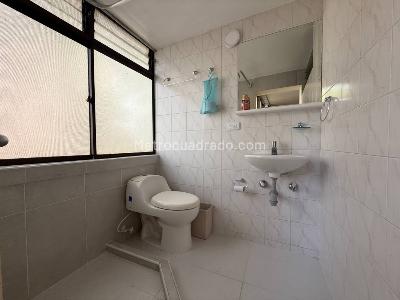 Apartamento en venta en La America, Medellín · foto 13 de 20