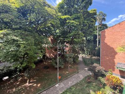 Apartamento en venta en La America, Medellín · foto 20 de 20