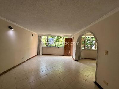 Apartamento en venta en La America, Medellín · foto 3 de 20