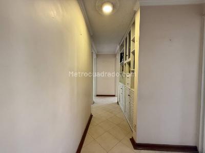 Apartamento en venta en La America, Medellín · foto 8 de 20