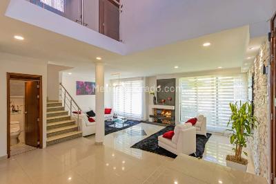 Casa de 4 alcobas en arriendo en Cola Del Zorro, Medellín, 425 m² · foto 19 de 20