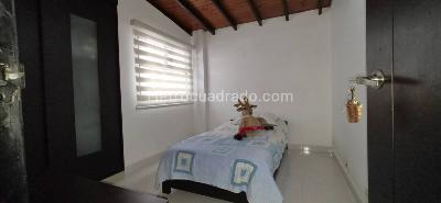 Apartamento de 5 alcobas en venta en Cabañitas, Bello, 136 m² · foto 12 de 20