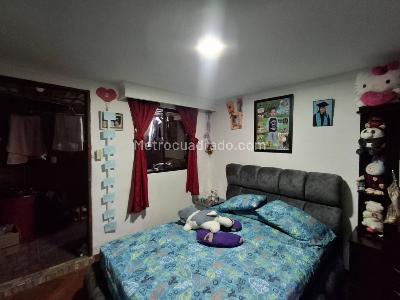 Apartamento en venta en Santander, Medellín · foto 8 de 13
