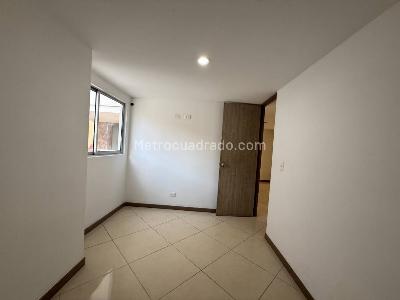 Apartamento de 3 alcobas en venta en San Jose Obrero, Bello, 86 m² · foto 17 de 17