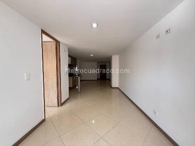 Apartamento de 3 alcobas en venta en San Jose Obrero, Bello, 86 m² · foto 5 de 17