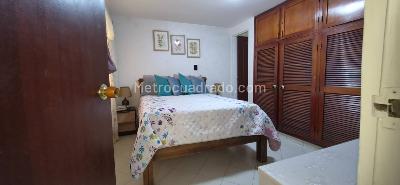 Casa de 4 alcobas en arriendo en El Velodromo, Medellín, 243 m² · foto 7 de 17