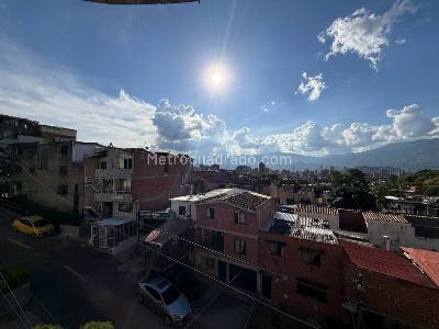 Apartamento en venta en Buenos Aires, Medellín · foto 13 de 14