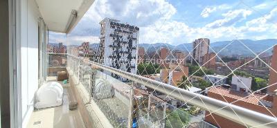 Apartamento de 3 alcobas en venta en Laureles, Medellín, 110 m² · foto 11 de 16