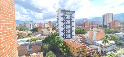 Apartamento de 3 alcobas en venta en Laureles, Medellín, 110 m² · foto 14 de 16