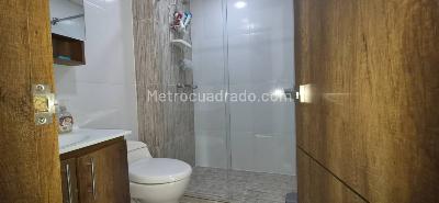 Apartamento de 3 alcobas en venta en Laureles, Medellín, 110 m² · foto 16 de 16