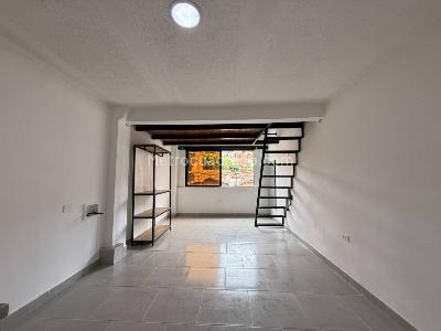 Apartaestudio en arriendo en Echavarria, Medellín, 28 m² · foto 2 de 5