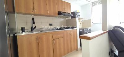 Apartamento en venta en Loma Del Indio, Medellín · foto 2 de 12