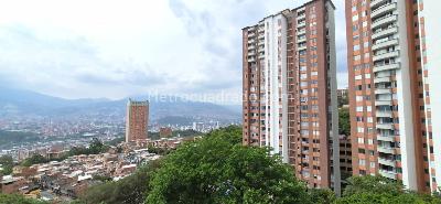 Apartamento en venta en Loma Del Indio, Medellín · foto 5 de 12