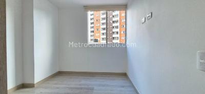 Apartamento de 3 alcobas en arriendo en Prados De Sabaneta, Sabaneta, 86 m² · foto 12 de 20