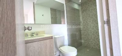 Apartamento de 3 alcobas en arriendo en Prados De Sabaneta, Sabaneta, 86 m² · foto 19 de 20