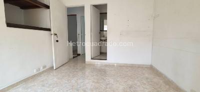 Apartamento de 3 alcobas en arriendo en Rodeo Alto, Medellín, 60 m² · foto 15 de 17