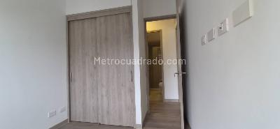 Apartamento en arriendo en Ciudad Del Rio, Medellín · foto 8 de 12