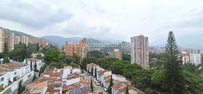 Apartamento de 3 alcobas en arriendo en Loma De Los Bernal, Medellín, 120 m² · foto 6 de 17