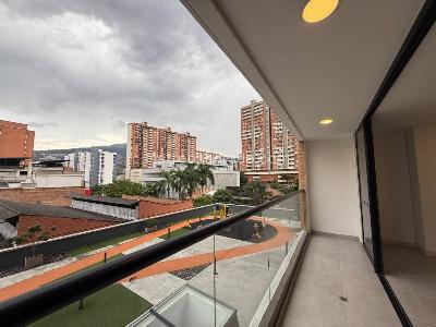 Apartamento de 3 alcobas en venta en Los Colores, Medellín, 84 m² · foto 17 de 20