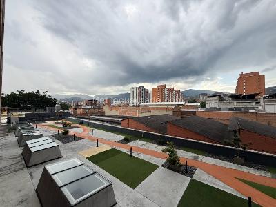 Apartamento de 3 alcobas en venta en Los Colores, Medellín, 84 m² · foto 19 de 20
