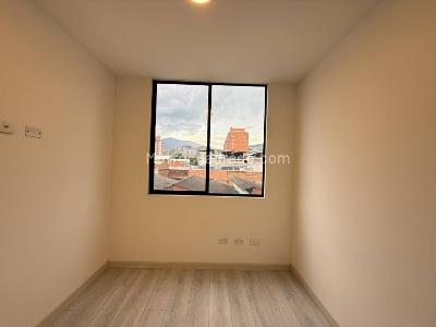 Apartamento de 3 alcobas en venta en Los Colores, Medellín, 84 m² · foto 9 de 20