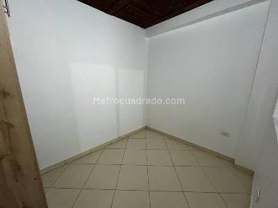 Apartamento de 2 alcobas en arriendo en Aranjuez, Medellín, 40 m² · foto 5 de 8