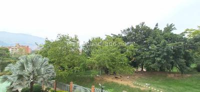 Apartamento en arriendo en Laureles, Medellín · foto 6 de 16