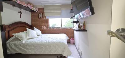 Apartamento en arriendo en Laureles, Medellín · foto 8 de 16
