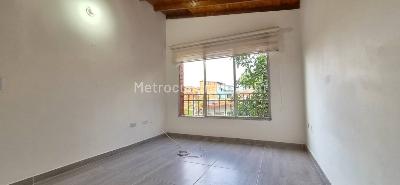 Apartamento de 3 alcobas en venta en Bela©N San Bernardo, Medellín, 95 m² · foto 4 de 15