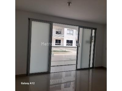 Apartamento de 2 alcobas en venta en El Country, Cartagena, 61 m² · foto 3 de 13
