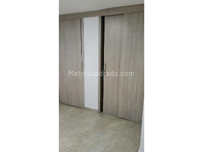 Apartamento de 3 alcobas en arriendo en Manga, Cartagena, 115 m² · foto 19 de 20