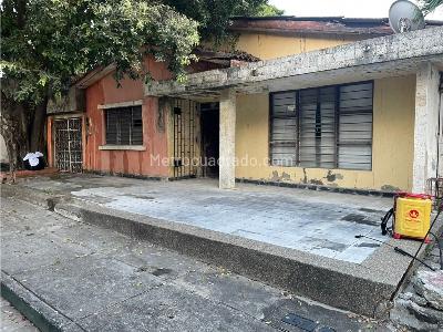 Casa en venta en El Bosque, Cartagena · foto 2 de 3