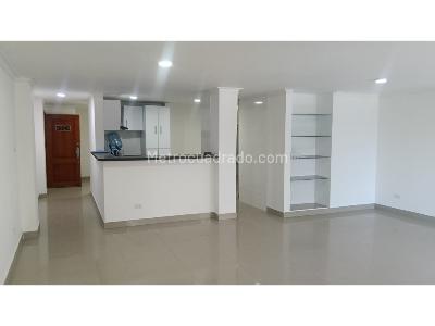 Apartamento de 3 alcobas en venta en Bocagrande, Cartagena, 140 m² · foto 2 de 9