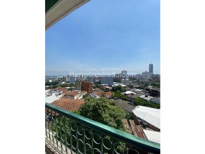 Apartamento de 4 alcobas en venta en Santa Monica Residencial, Cali, 248 m² · foto 3 de 20