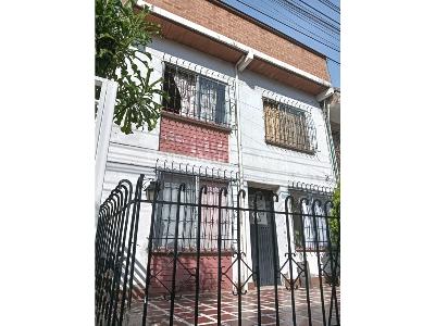 Casa de 5 alcobas en venta en Alamos, Cali, 75 m² · foto 2 de 10