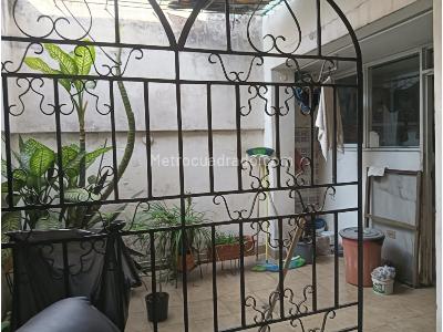 Casa de 5 alcobas en venta en Alamos, Cali, 75 m² · foto 4 de 10
