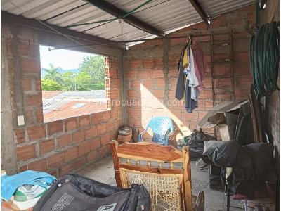Casa de 5 alcobas en venta en Alamos, Cali, 75 m² · foto 9 de 10