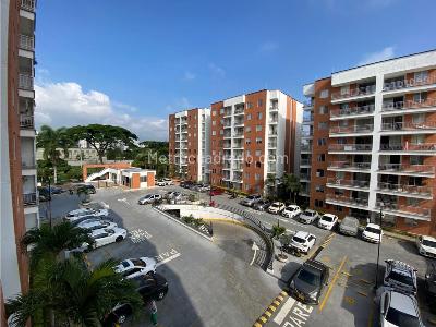 Apartamento de 3 alcobas en venta en Bochalema, Cali, 85 m² · foto 4 de 20