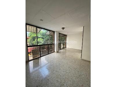Apartamento de 4 alcobas en venta en Versalles, Cali, 97 m² · foto 2 de 20