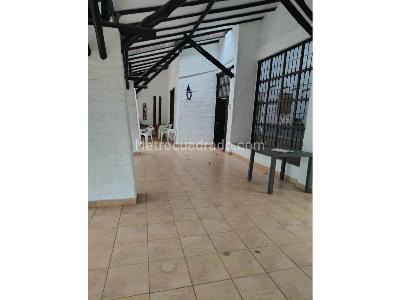 Casa de 5 alcobas en venta en Kachipay, Cali · foto 8 de 19
